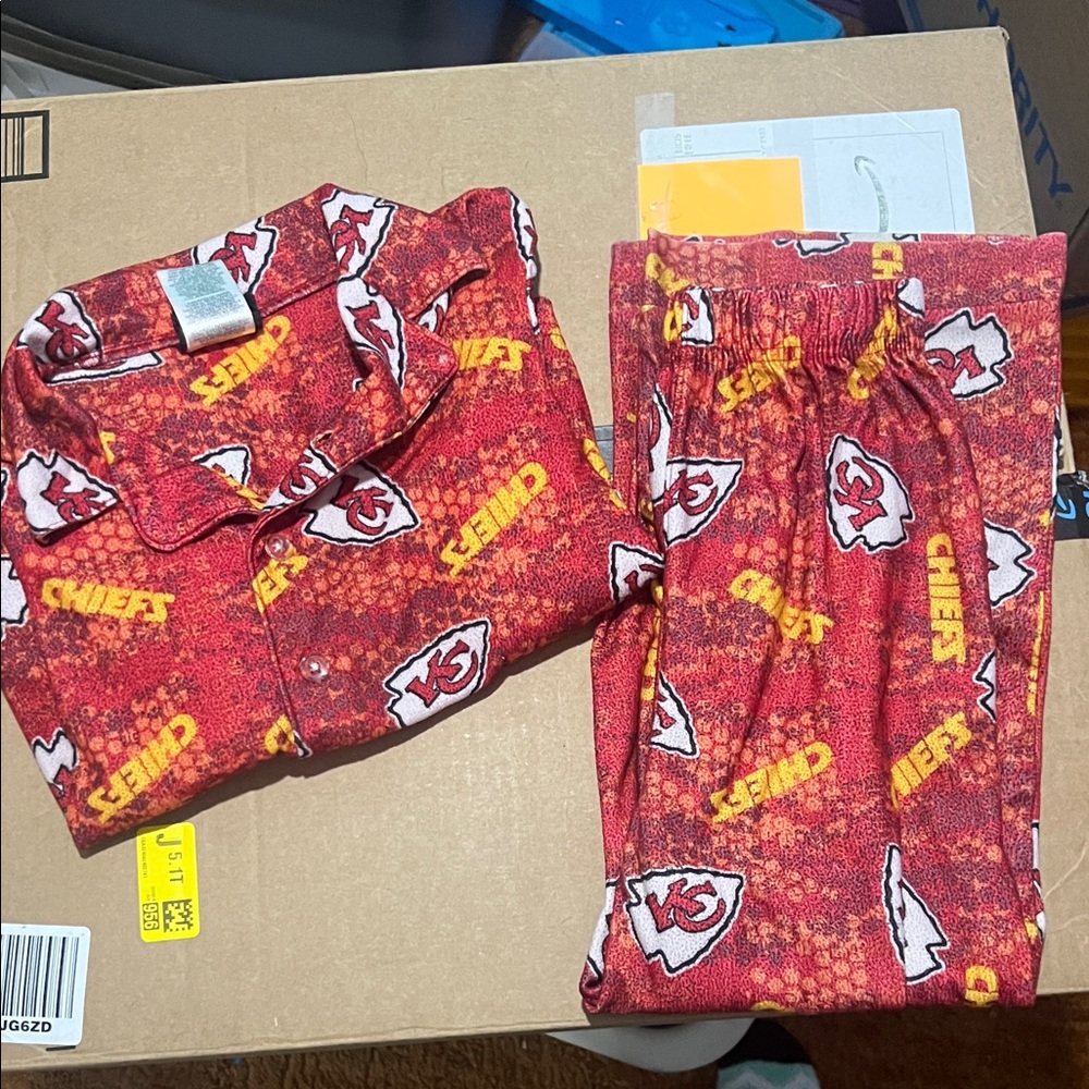 NFL Kids Pajama Set - Red and Gold